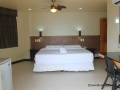 lost-horizon-beach-resort-suite-room-4